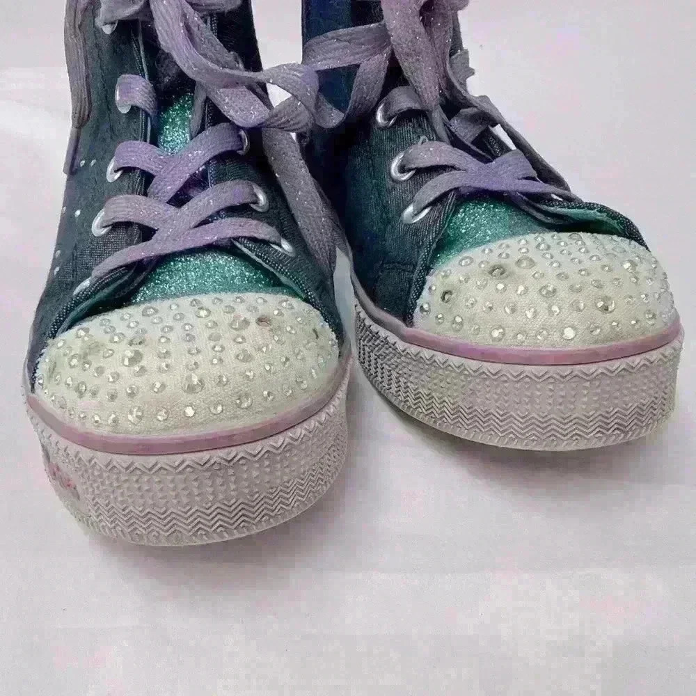 Sketchers girls Twinkle Lite Magnificent Mermaid sneakers. - Picture 7 of 11